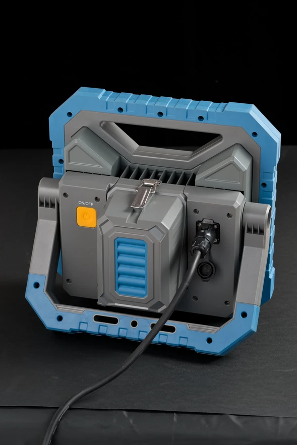 Brennenstuhl Mobiler LED Hybrid Strahler BS 8050 MH Hybrid, Bosch, 7900lm, IP55 – Bild 7