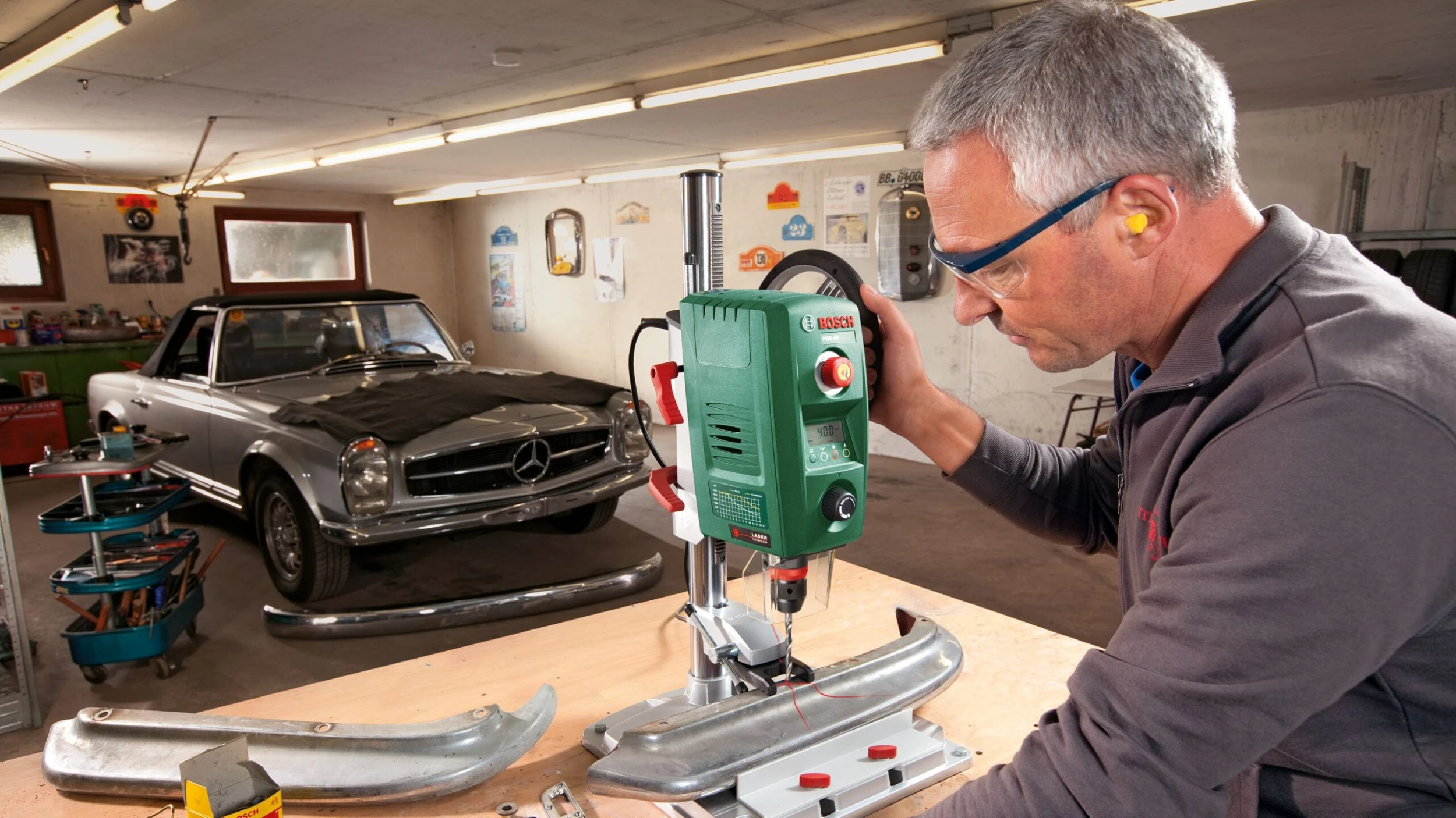 Bosch Tischbohrmaschine 710 Watt PBD 40 Im Karton – Bild 10