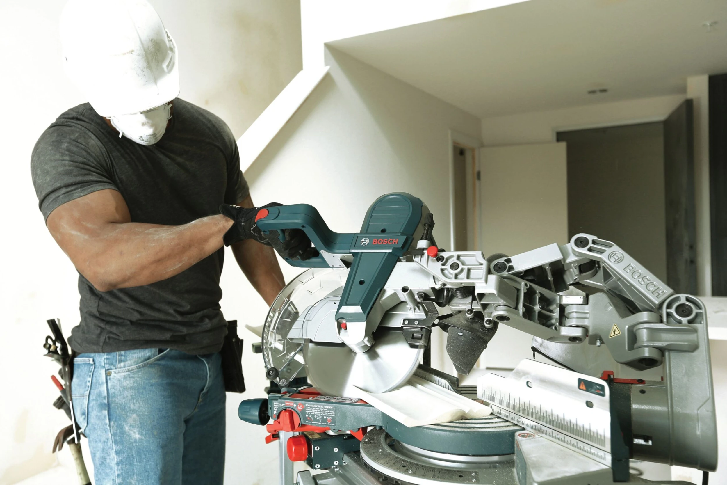 Bosch Kapp- Und Gehrungssäge GCM 10 GDJ Professional – Bild 7